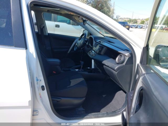 JTMRJREV2JD243705 Toyota Rav4 Hybrid Xle