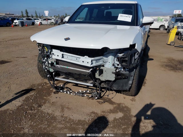 Rivian R1t Adventure 2022 7FCTGAAA7NN013094 Image 6