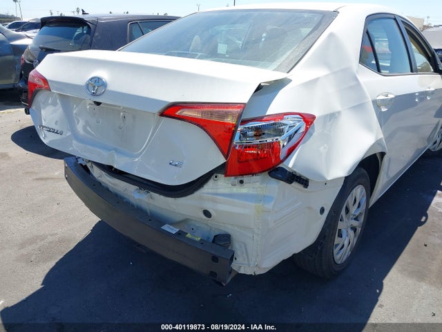Toyota COROLLA LE 2017 5YFBURHE1HP709989 Image 17