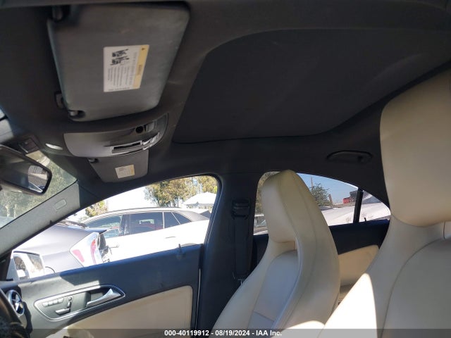 WDDSJ4EB9EN135517 Mercedes-Benz CLA 250
