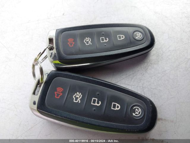 5LMJJ2HTXGEL10187 Lincoln Navigator Select