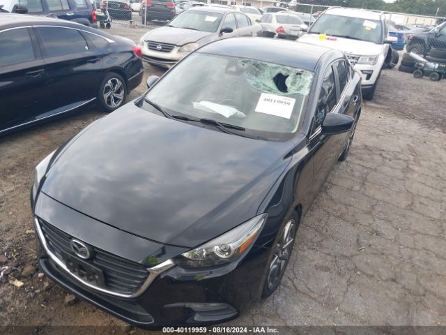 3MZBN1V32JM203101 Mazda Mazda3 Touring