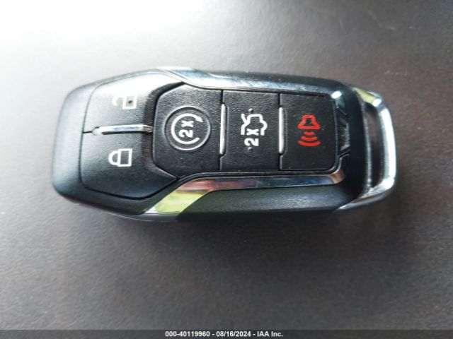 2LMPJ7JR8HBL14135 Lincoln Mkx Black Label
