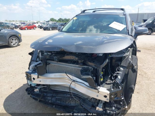 2T3C1RFV5RW333479 Toyota Rav4 Xle Premium