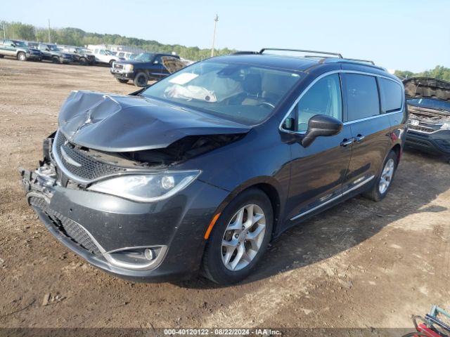 2C4RC1EG7HR597935 Chrysler Pacifica Touring-l Plus