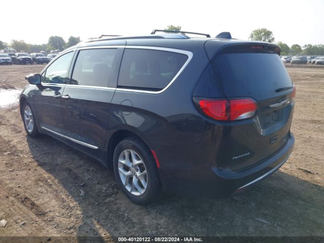 2C4RC1EG7HR597935 Chrysler Pacifica Touring-l Plus