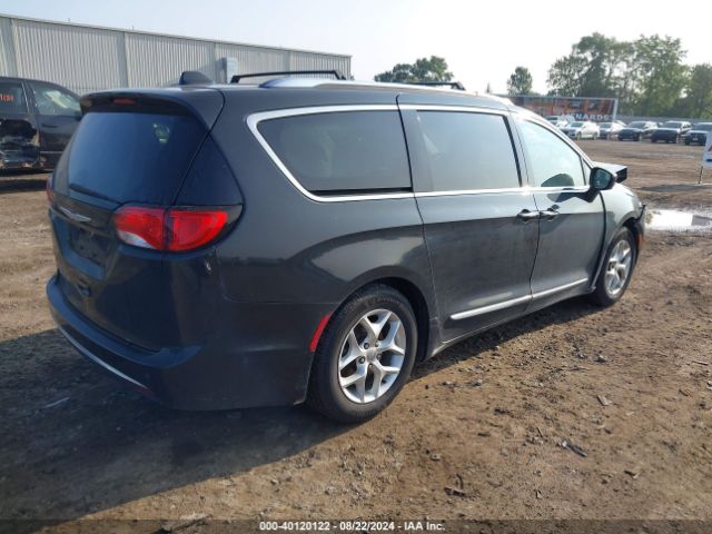 2C4RC1EG7HR597935 Chrysler Pacifica Touring-l Plus