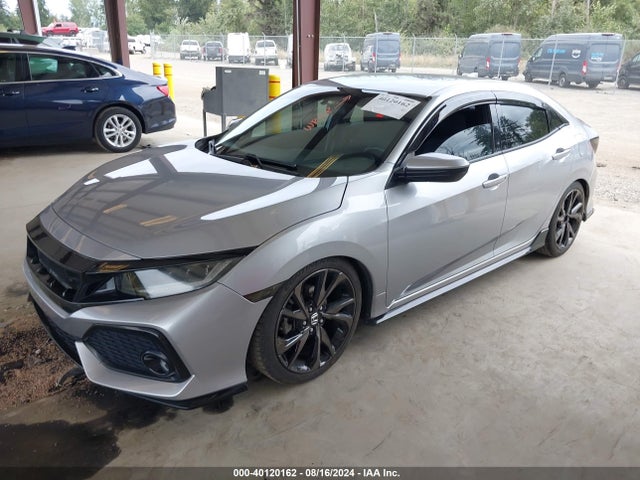 Honda Civic Sport 2018 SHHFK7G44JU202167 Image 2