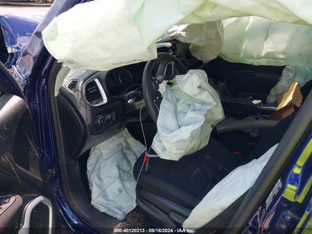 ZACNJABB1LPL67511 Jeep Renegade Latitude Fwd