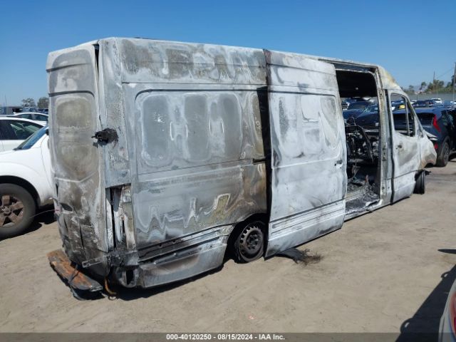 W1Y40CHY3NT087214 Mercedes-Benz Sprinter 2500 High Roof I4