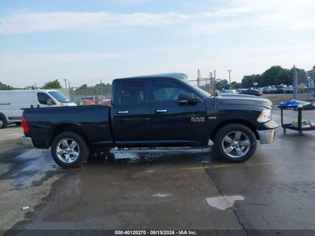 1C6RR7GT7JS238690 RAM 1500 Big Horn Quad Cab 4x4 6'4 Box