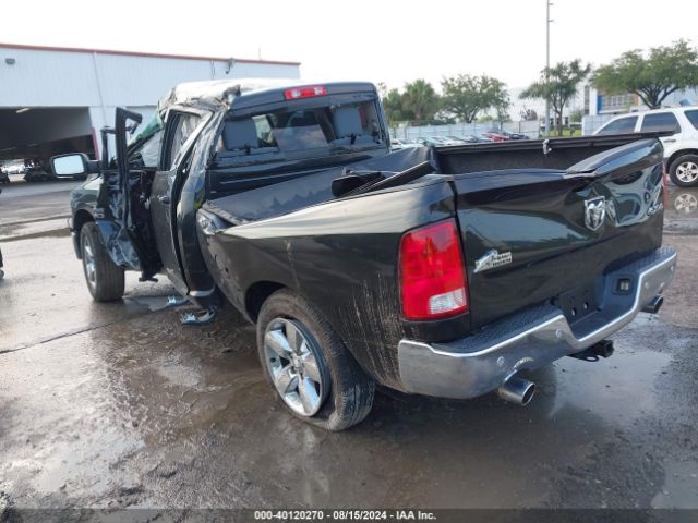 1C6RR7GT7JS238690 RAM 1500 Big Horn Quad Cab 4x4 6'4 Box