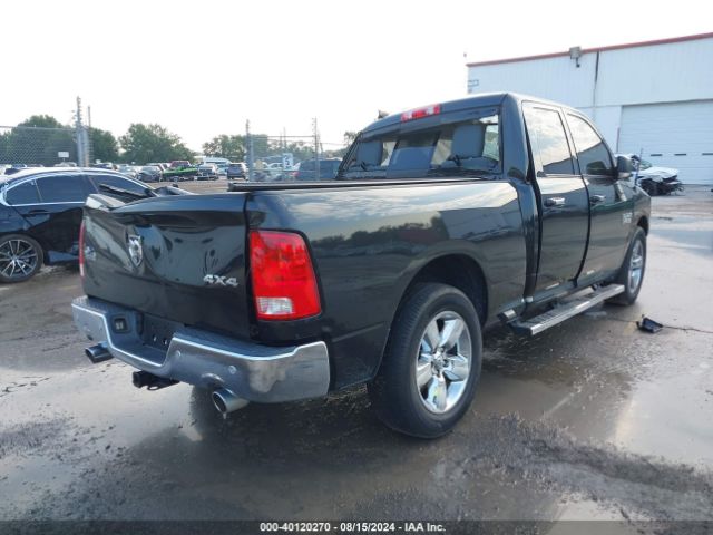 1C6RR7GT7JS238690 RAM 1500 Big Horn Quad Cab 4x4 6'4 Box