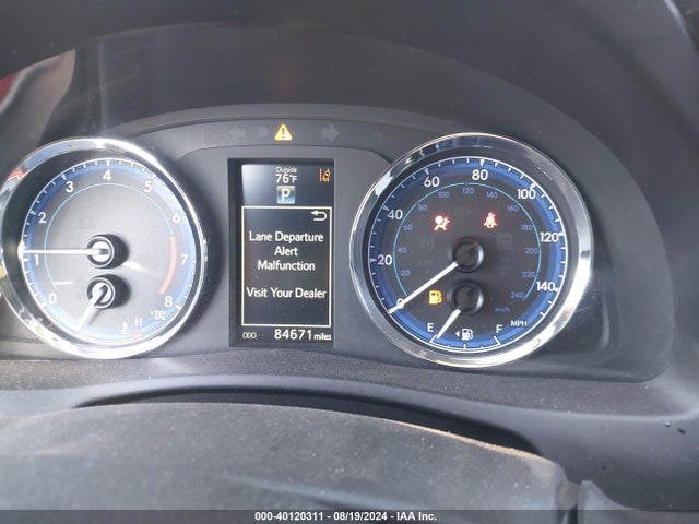 Toyota COROLLA SE 2018 5YFBURHE0JP792319 Image 7