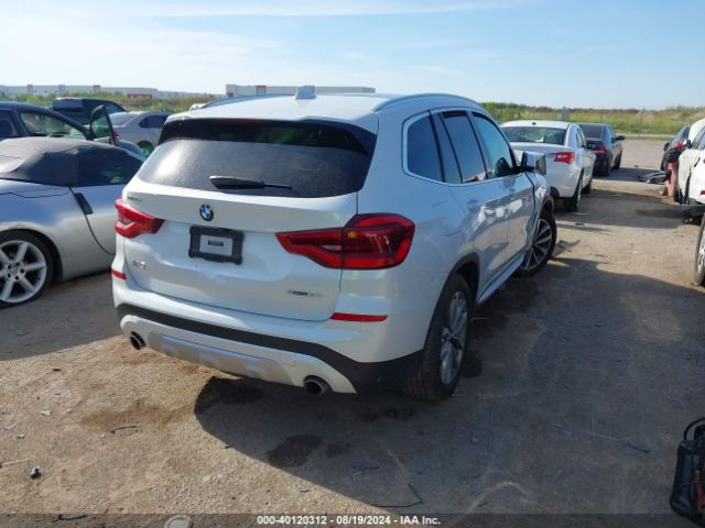 5UXTR7C55KLR52124 BMW X3 Sdrive30i
