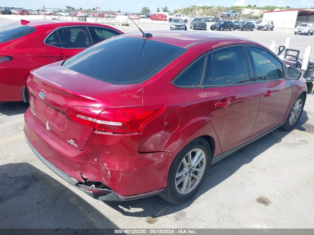 Ford FOCUS SE 2015 1FADP3F2XFL219262 Image 4