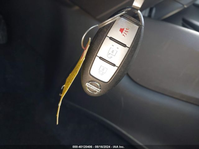 JN1BJ1CP4HW023832 Nissan Rogue Sport Sv