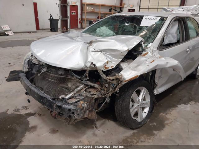 4T1BF1FK4EU358901 Toyota CAMRY SE
