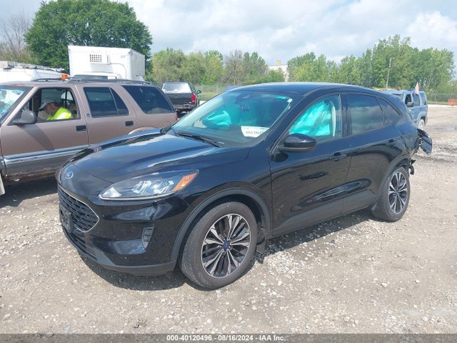 Ford ESCAPE SE 2022 1FMCU9G62NUB21835 Image 2