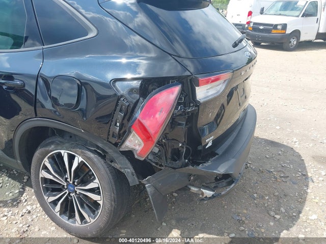 Ford ESCAPE SE 2022 1FMCU9G62NUB21835 Image 6