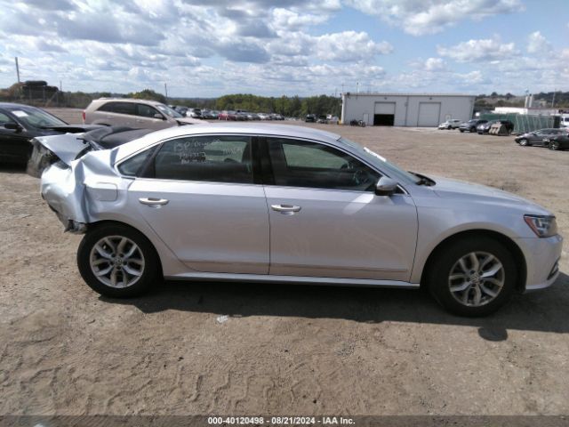 1VWAT7A38GC030933 Volkswagen Passat 1.8t S