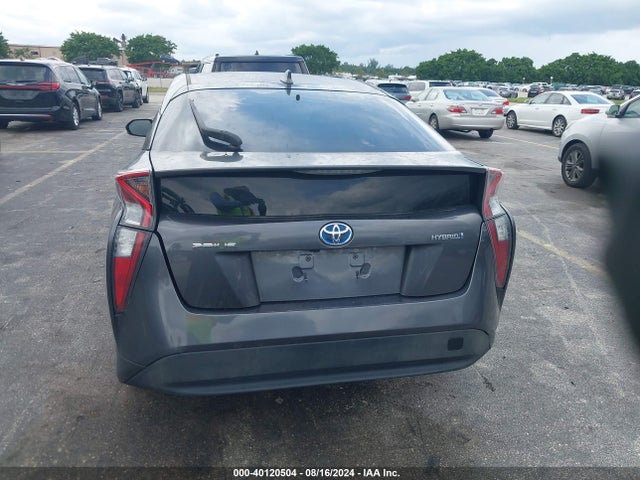 Toyota Prius Four 2017 JTDKARFU6H3032773 Image 16
