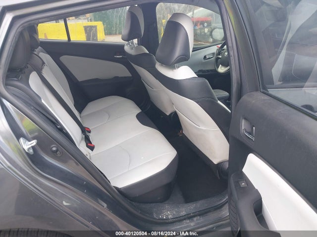 Toyota Prius Four 2017 JTDKARFU6H3032773 Image 8