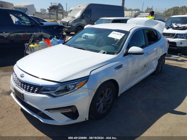 KIA Optima Lx 2020 5XXGT4L35LG409875 Image 2