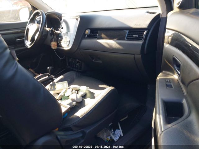 JA4AD3A37HZ062659 Mitsubishi Outlander Sel