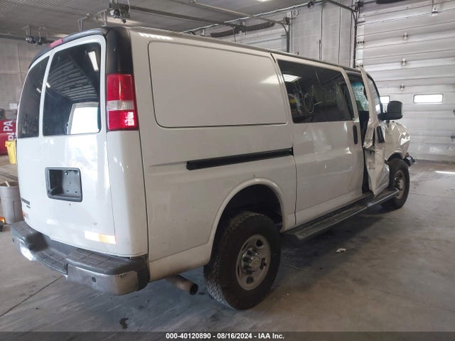 1GBWGFFG6G1255693 Chevrolet Express 2500 Lt
