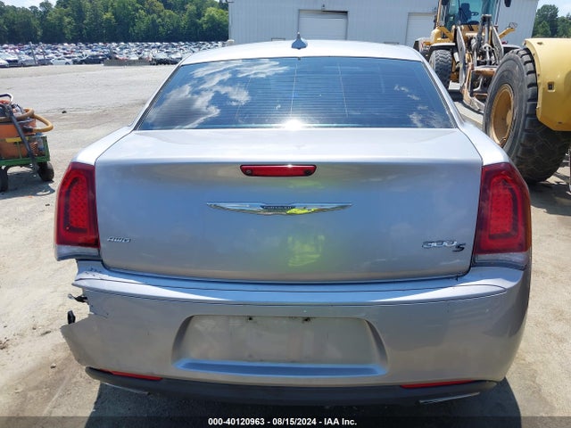 2C3CCAGG0JH267458 Chrysler 300 300s Awd