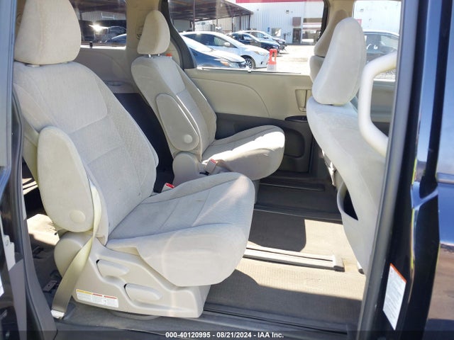 Toyota Sienna Le 7 Passenger 2015 5TDJK3DC5FS110682 Image 8