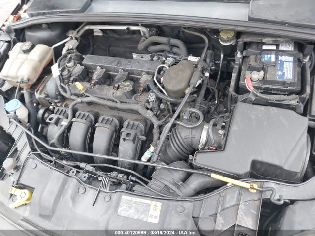 1FADP3K25EL181816 Ford FOCUS SE