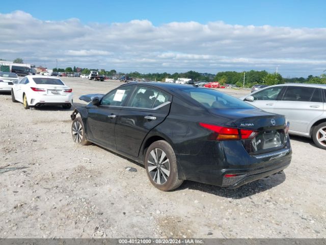 1N4BL4DW9NN372815 Nissan Altima Sv Intelligent Awd