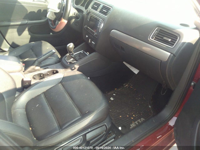 3VWD67AJ0GM330371 Volkswagen Jetta 1.4t Se