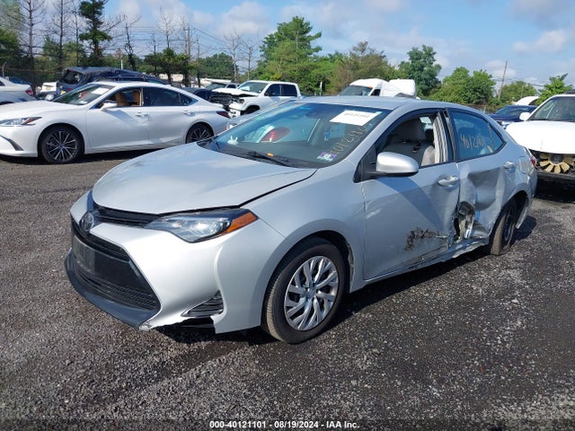 Toyota COROLLA LE 2019 2T1BURHEXKC223446 Image 2