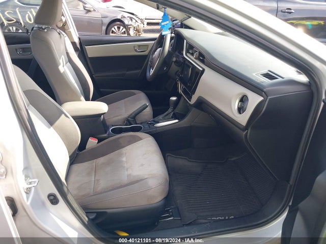 Toyota COROLLA LE 2019 2T1BURHEXKC223446 Image 5