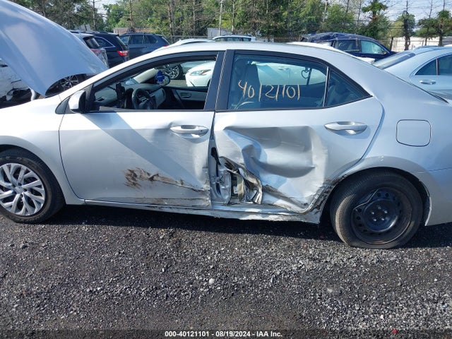 Toyota COROLLA LE 2019 2T1BURHEXKC223446 Image 6