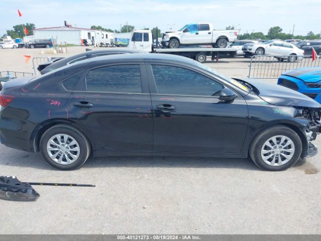 3KPF24AD6NE501048 KIA FORTE FE