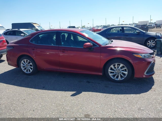 Toyota CAMRY LE 2021 4T1C11AK0MU466263 Image 13
