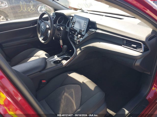 Toyota CAMRY LE 2021 4T1C11AK0MU466263 Image 5