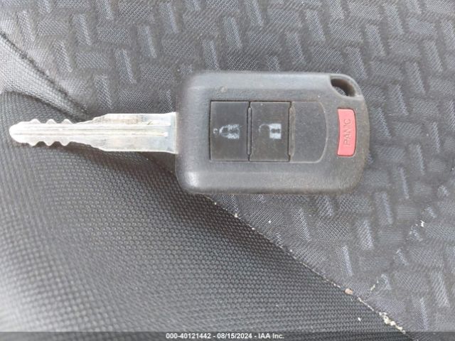 JA4AT4AA4JZ057903 Mitsubishi Eclipse Cross Le