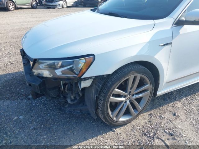 1VWDT7A39HC006753 Volkswagen Passat 1.8t R-line