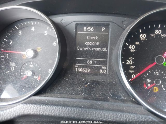 1VWDT7A39HC006753 Volkswagen Passat 1.8t R-line