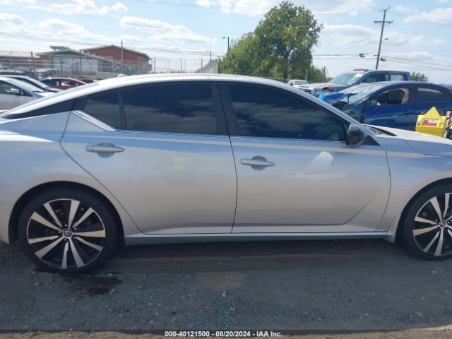 1N4BL4CW4KC177097 Nissan Altima 2.5 Sr