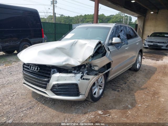 WA1BCCFS6JR001087 Audi Q3 2.0t Premium