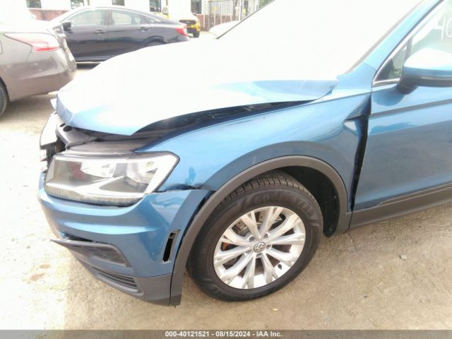 3VV2B7AX1KM083625 Volkswagen Tiguan 2.0t Se/2.0t Sel/2.0t Sel R-line/2.0t Sel R-line Black