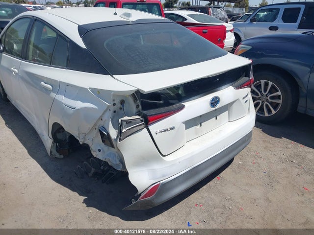 Toyota Prius L Eco 2020 JTDKARFU5L3118150 Image 18