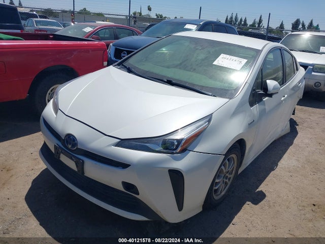 Toyota Prius L Eco 2020 JTDKARFU5L3118150 Image 2