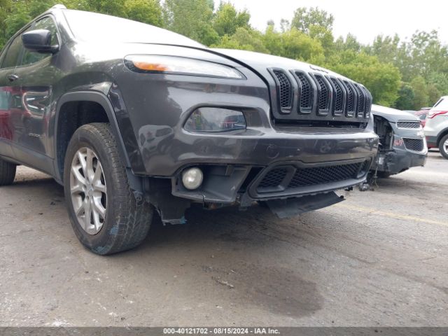 1C4PJMCB8FW744757 Jeep Cherokee North
